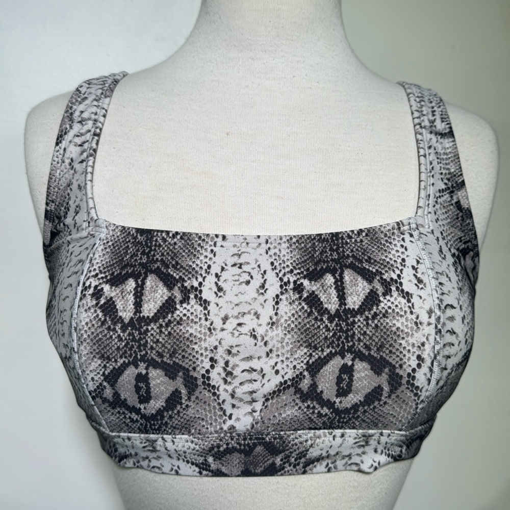 Joe Fresh Woman’s Animal Print Bikini Top Size M
